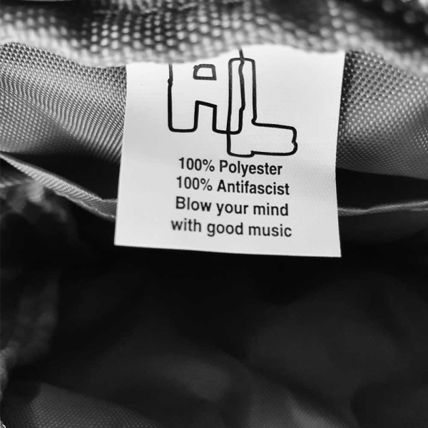 Hold Your Ground - Hood Pusher Bag RFID abgeschirmt