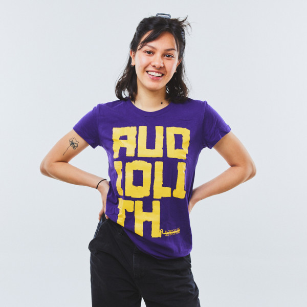 Audiolith - Blockrolle Tailliertes Shirt lila-gelb XL